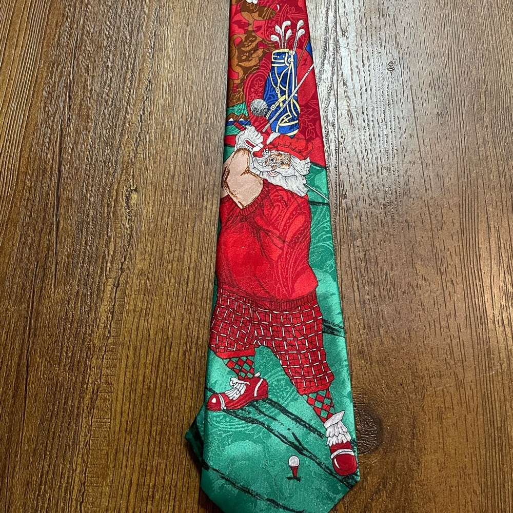 Christmas Tie